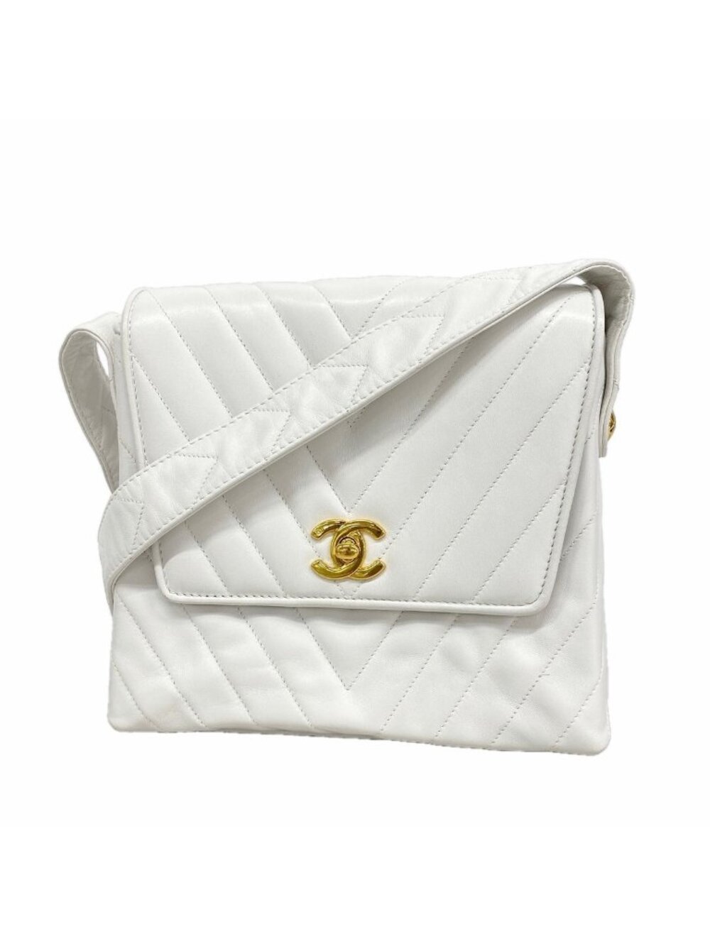 Chanel Shoulder Bag V-stitch Lambskin White Gold